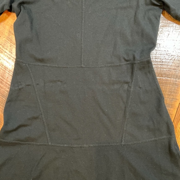 Athleta En Route Fit & Flare Black Dress Women’s Size Small Short Sleeve - Picture 5 of 9